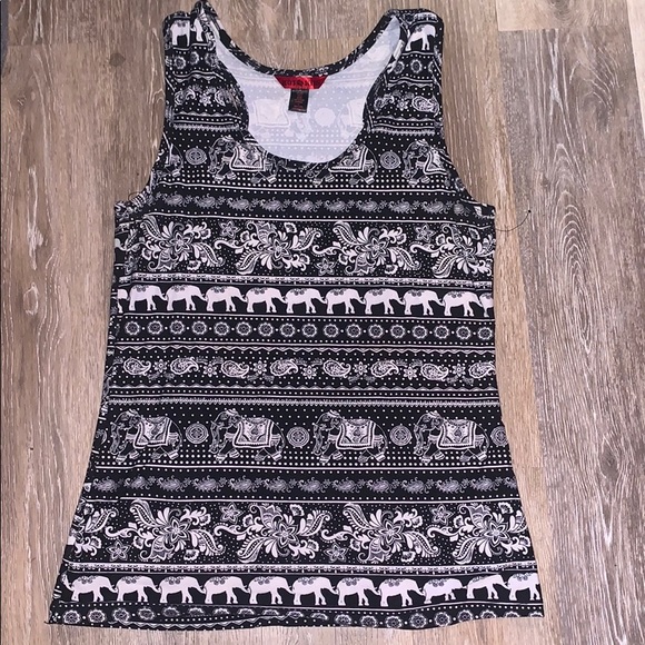 2 Piece Set - Picture 2 of 6